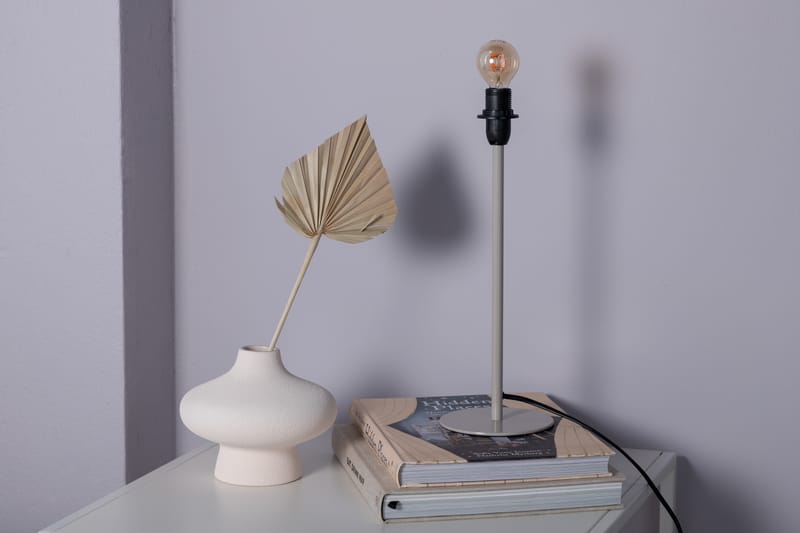 Dasir Bordlampe - Beige - Belysning - Innendørsbelysning & Lamper - Bordlampe