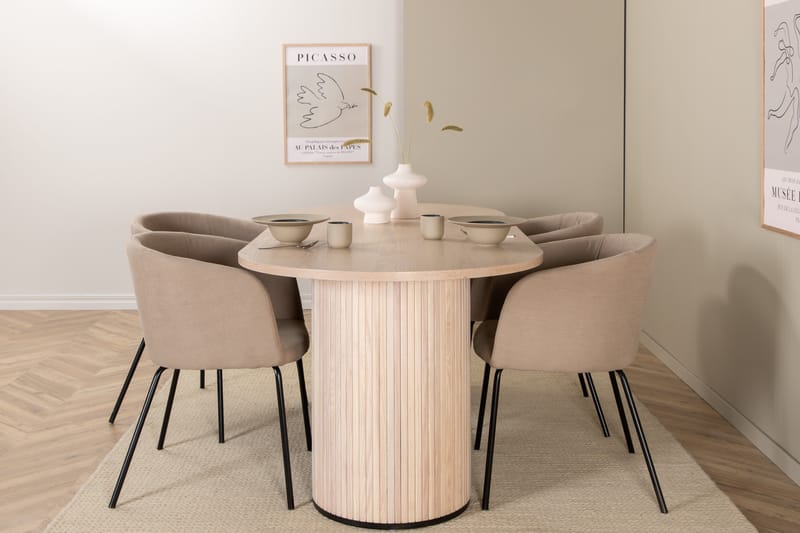 Bianca Matgruppe 200 cm Oval med 4 Berit stoler - Beige - Møbler - Bord - Spisegruppe