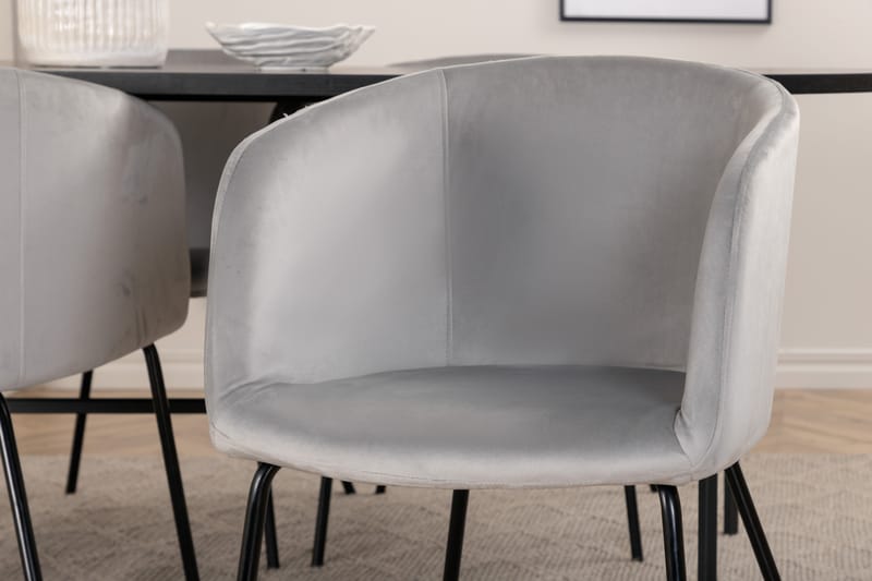 Spisegruppe Skaid 200 cm Oval med 4 Beraid Stoler - Svart - Møbler - Bord - Spisegruppe