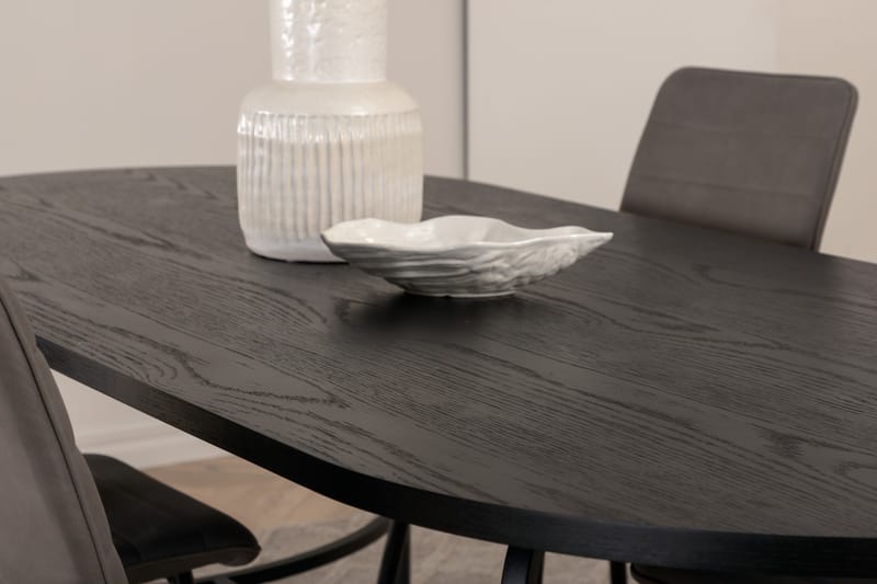 Spisegruppe Skaid 200 cm Oval med 4 Sofiero Stoler - Svart - Møbler - Bord - Spisegruppe