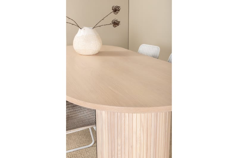 Spisegruppe Cinaba 200 cm Oval inkl. 4 Laura Stoler - Beige/Hvit - Møbler - Bord - Spisegruppe