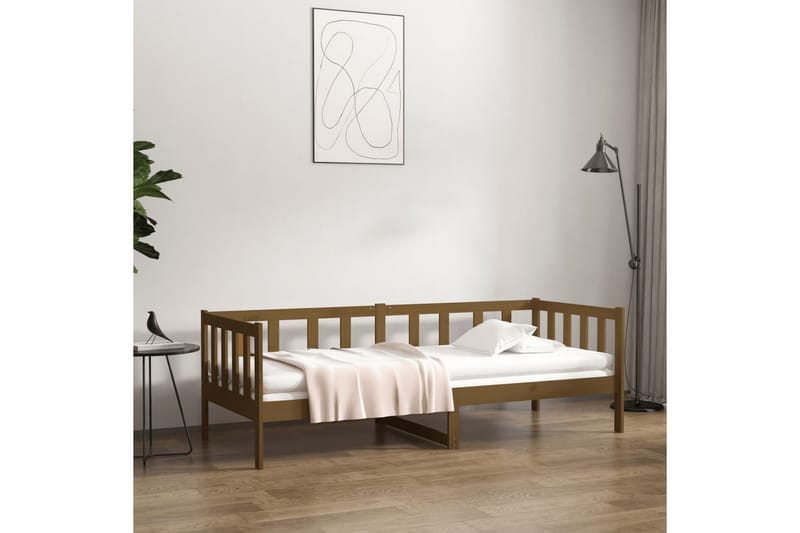 beBasic Dagseng honningbrun 90x190 cm heltre furu - Brun - Møbler - Senger - Sengeramme & sengestamme