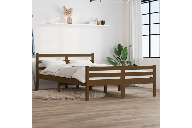 beBasic Sengeramme honningbrun heltre 135x190 cm 4FT6 Double - Brun - Møbler - Senger - Sengeramme & sengestamme