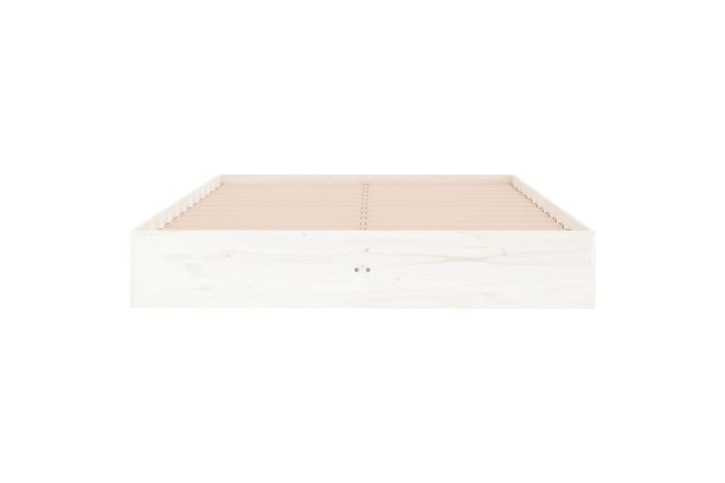 beBasic Sengeramme hvit heltre 140x190 cm - Hvit - Møbler - Senger - Sengeramme & sengestamme