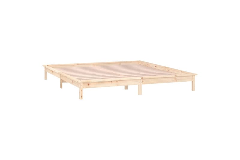 beBasic Sengeramme med LED 120x200 cm heltre - Brun - Møbler - Senger - Sengeramme & sengestamme