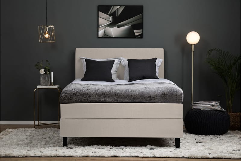 Komplett Sengepakke Olivia 140x200 Glatt Sengegavl Beige - Skum Nakkepute Liten - Møbler - Senger - Kontinentalsenger