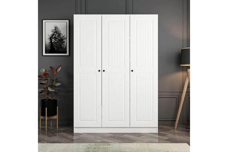 Garderobe Cambrian 135 cm - Cream - Oppbevaring - Garderober & garderobesystem