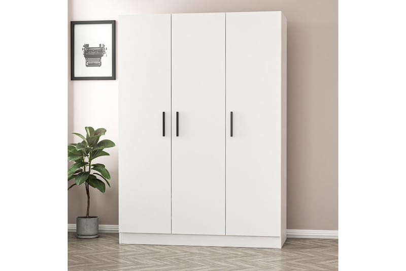 Garderobe Cambrian 135 cm - Hvit - Oppbevaring - Garderober & garderobesystem