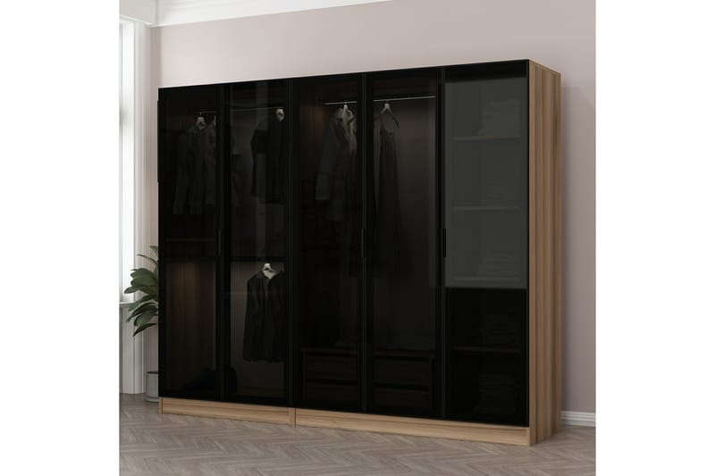 Garderobe Cambrian 225 cm - Brun - Oppbevaring - Garderober & garderobesystem