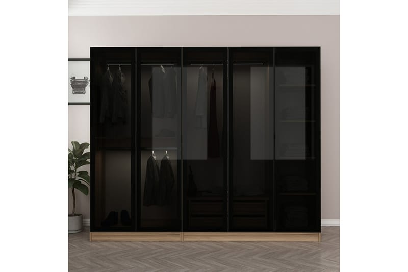 Garderobe Cambrian 225 cm - Brun - Oppbevaring - Garderober & garderobesystem