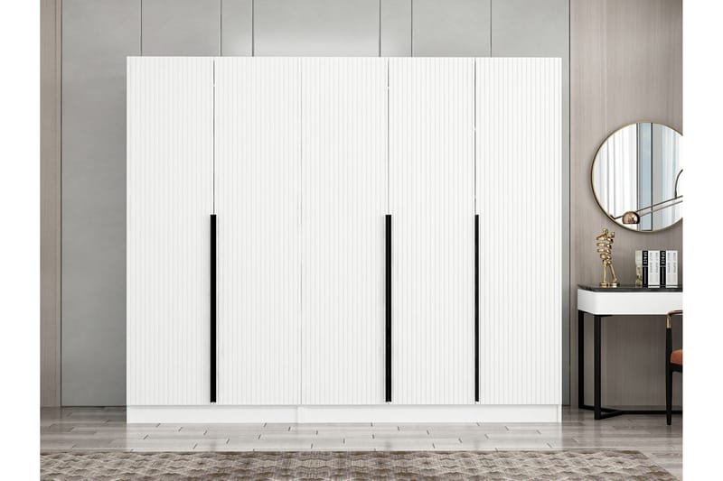 Garderobe Cambrian 225 cm - Hvit - Oppbevaring - Garderober & garderobesystem