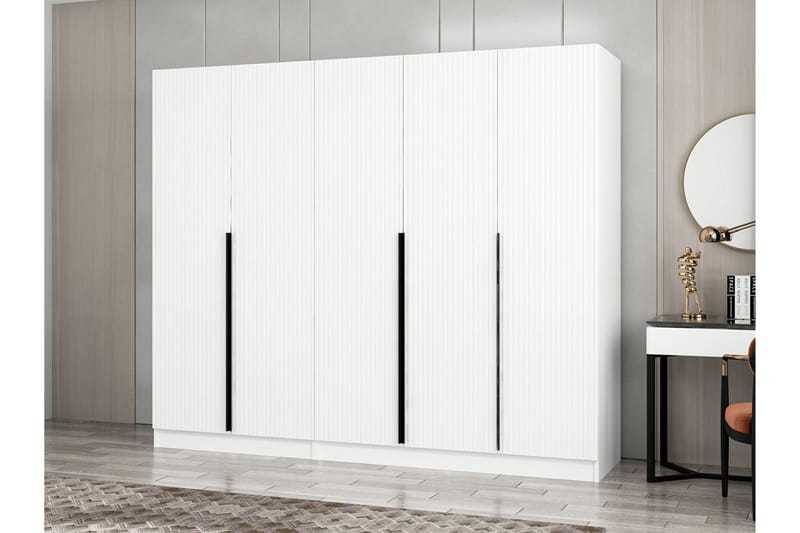 Garderobe Cambrian 225 cm - Hvit - Oppbevaring - Garderober & garderobesystem