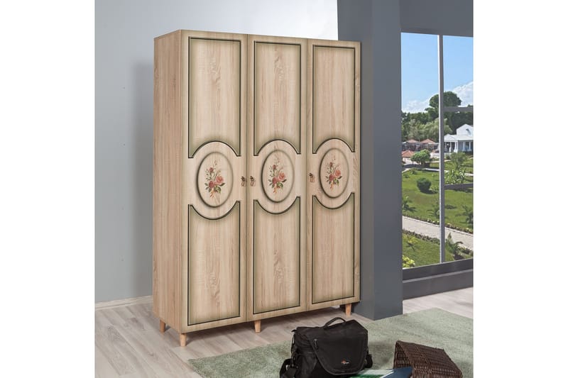 Garderobe Gillberga 135 cm - Brun - Oppbevaring - Garderober & garderobesystem