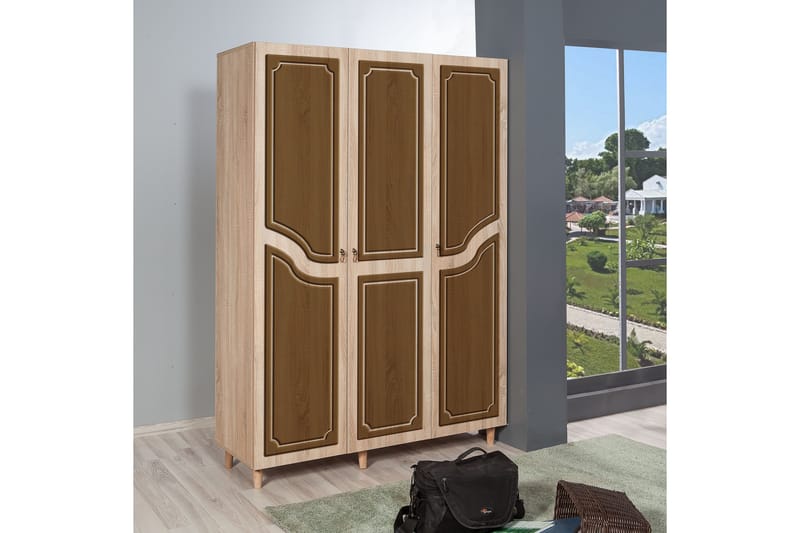 Garderobe Gillberga 135 cm - Brun/Oransje - Oppbevaring - Garderober & garderobesystem