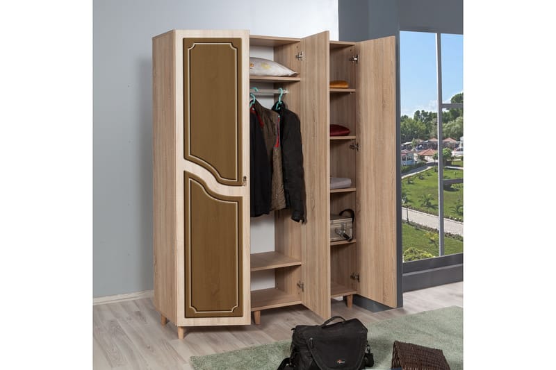 Garderobe Gillberga 135 cm - Brun/Oransje - Oppbevaring - Garderober & garderobesystem